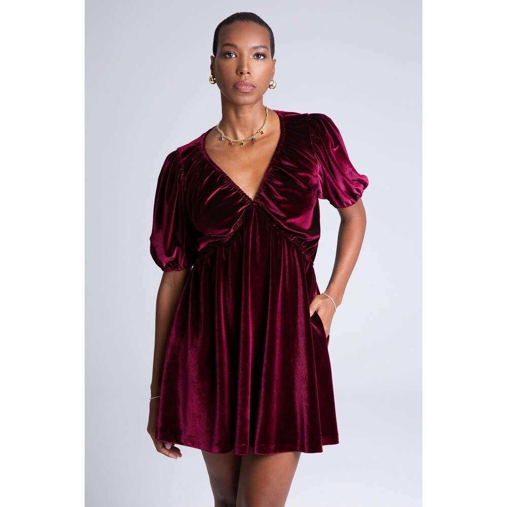 Georgie Red Velvet Mini Dress Puffed Sleeve Romantic Valentines Date Night Vamp - Picture 9 of 11